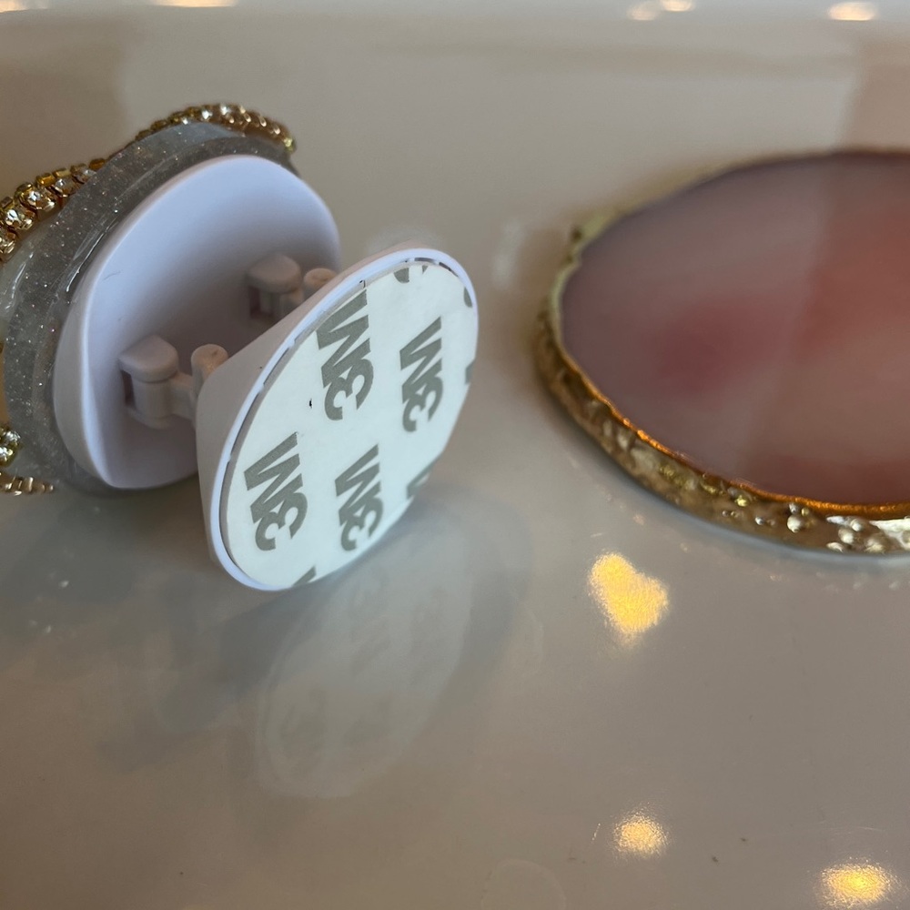 Fashion Pink and Gold Crystal Phone Grip - Picture 4 of 9